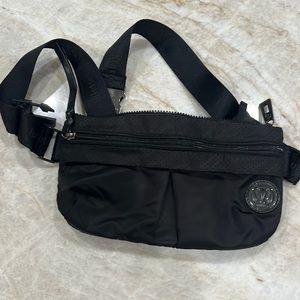 Lululemon belt bag